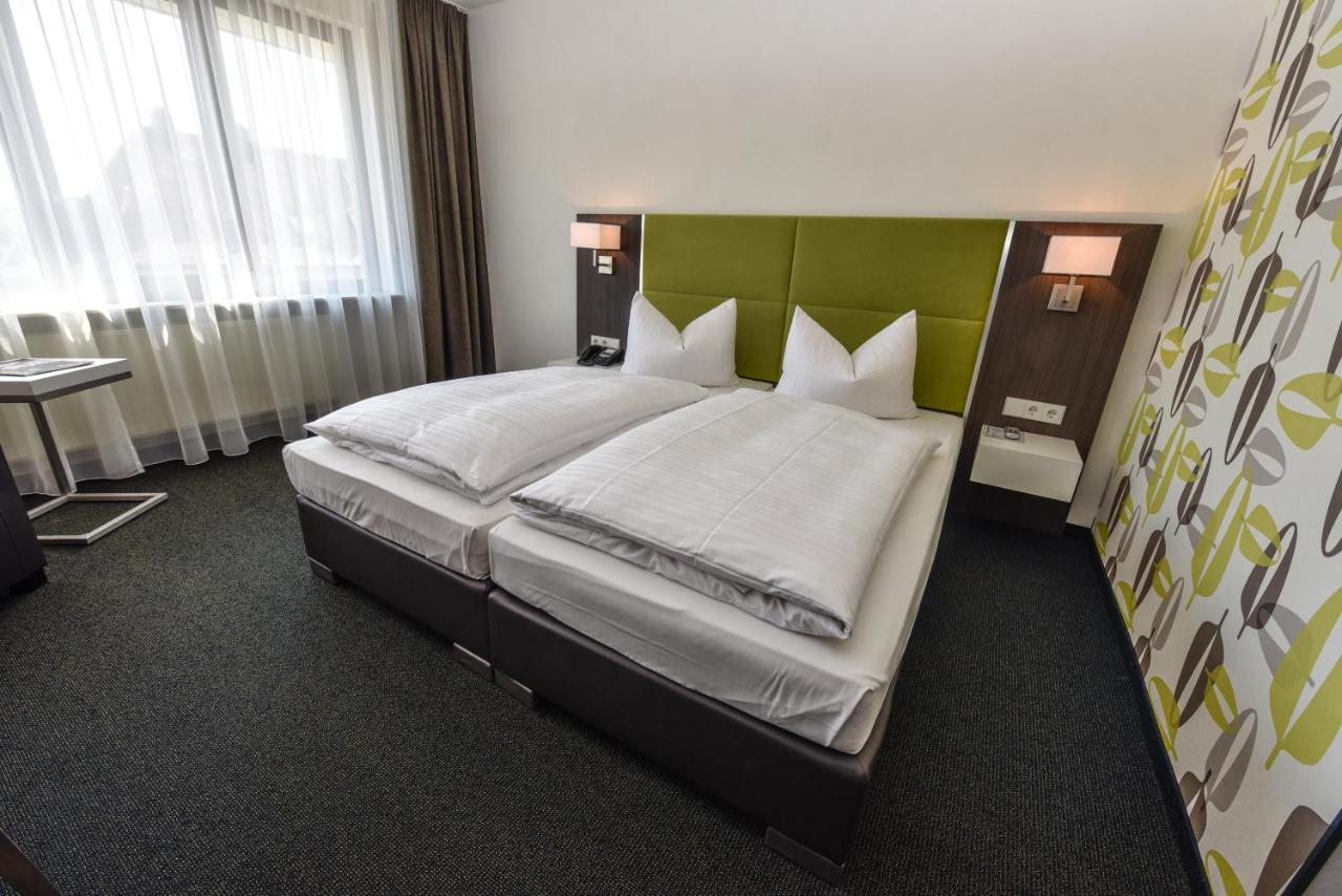 Hotel Vorfelder Βάλντορφ Εξωτερικό φωτογραφία