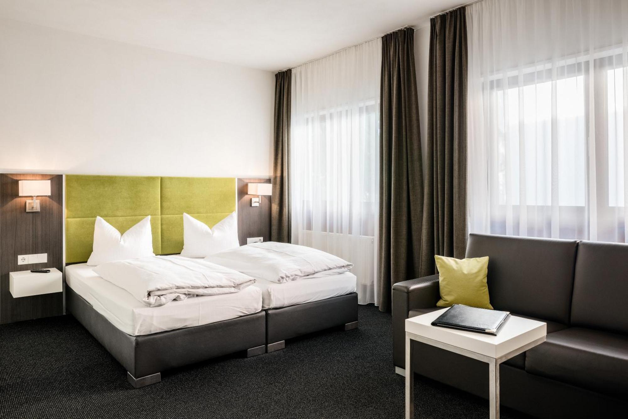 Hotel Vorfelder Βάλντορφ Εξωτερικό φωτογραφία